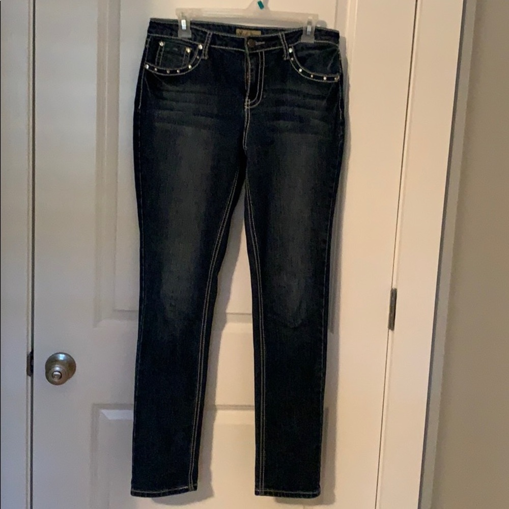 Earl Jean Women's Embellished